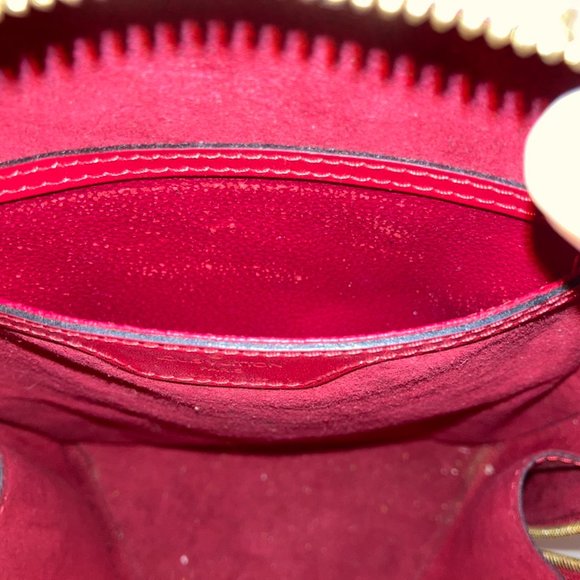 Louis Vuitton Epi Mabillon Backpack - Picture 6 of 12